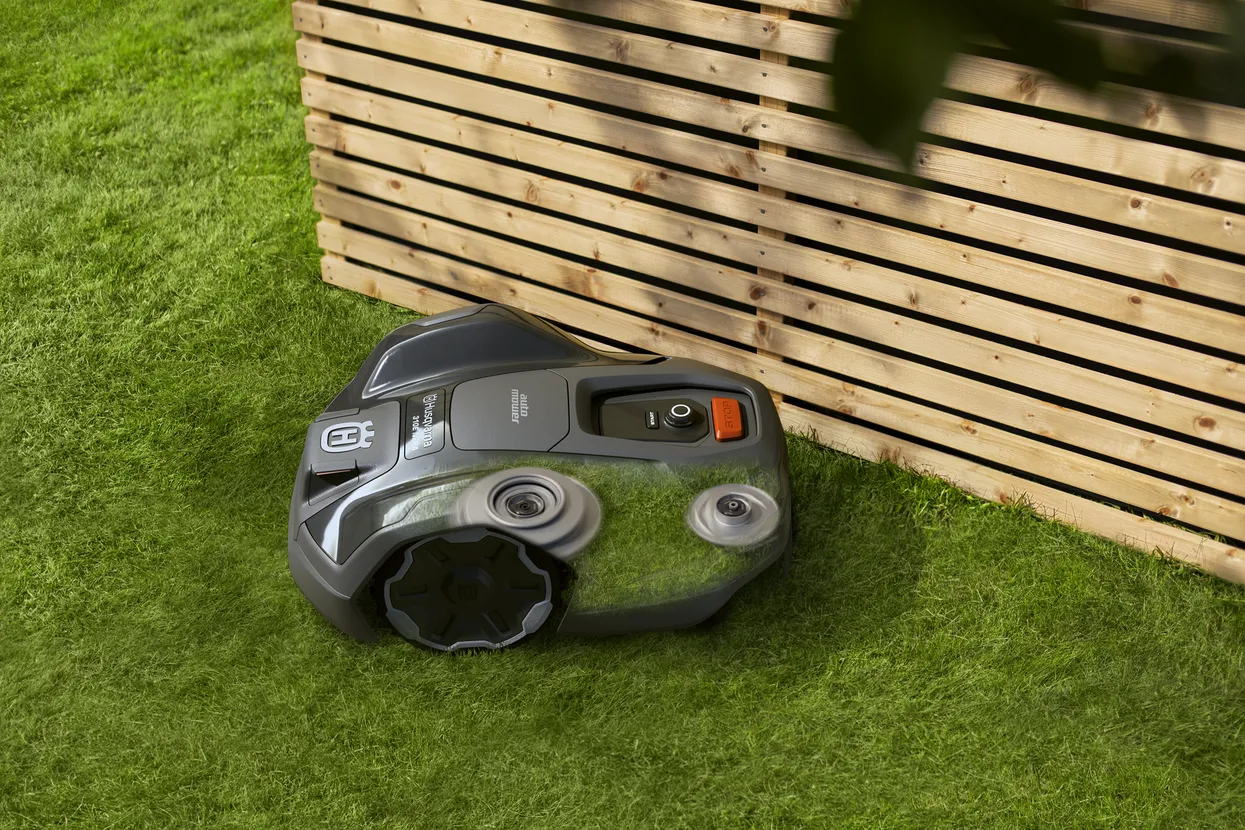 Husqvarna Automower® 310E NERA