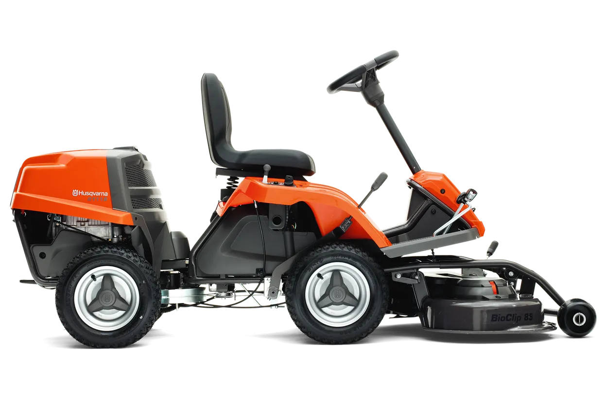 Husqvarna R 112C (prețul include masă de tăiere Combi 85)