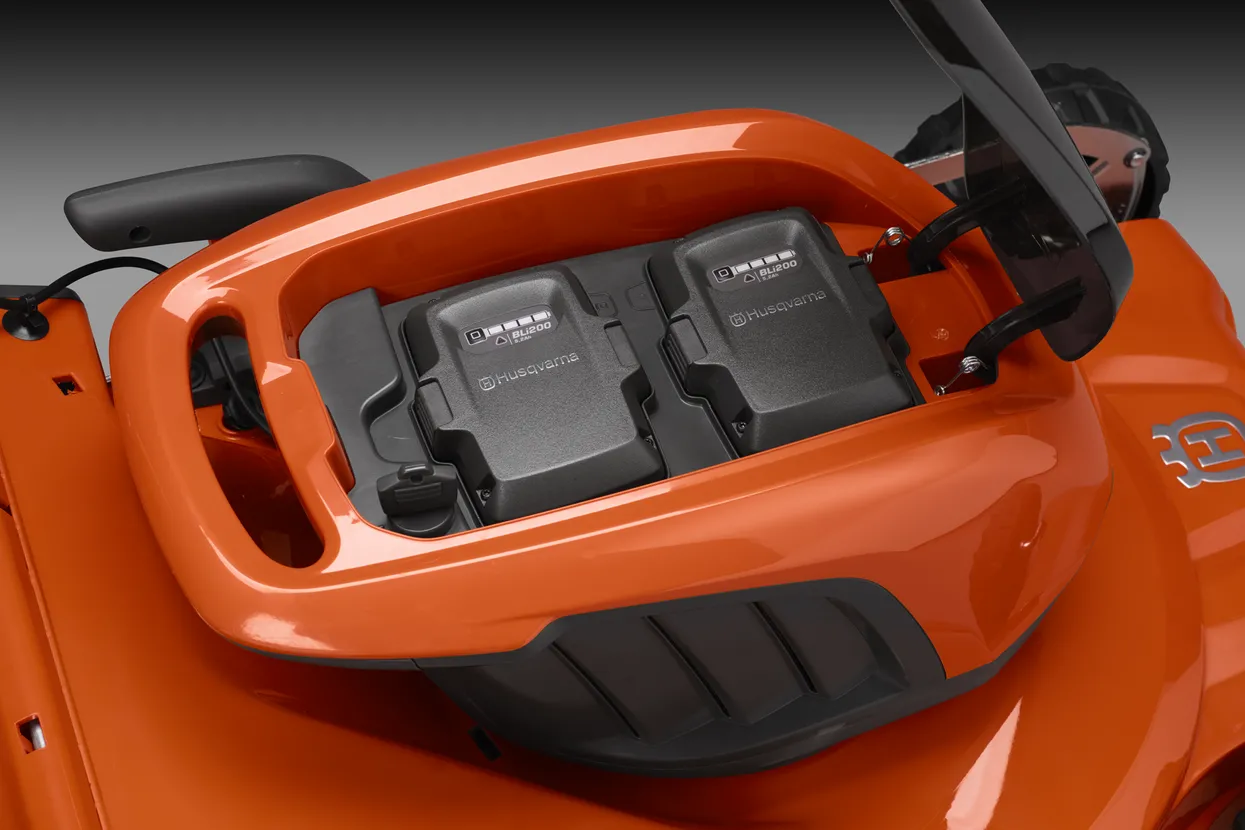 Husqvarna LC 347iVX (nu include acumulator și încărcător)