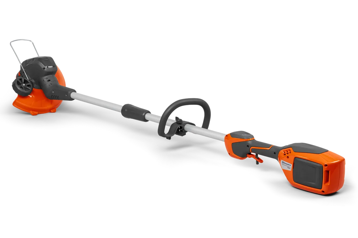 Husqvarna 110iL FLXi cu acumulator și încărcător