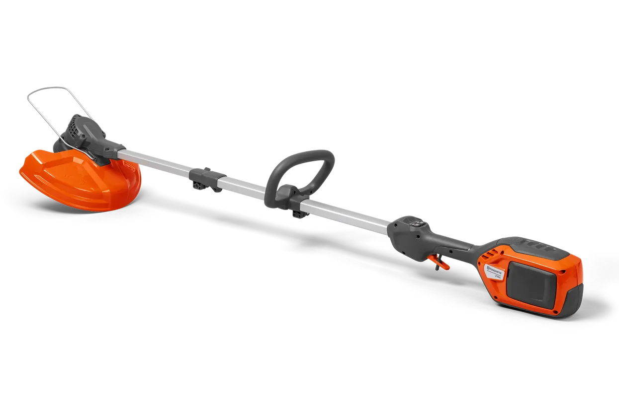 Husqvarna 215iL cu acumulator și încărcător